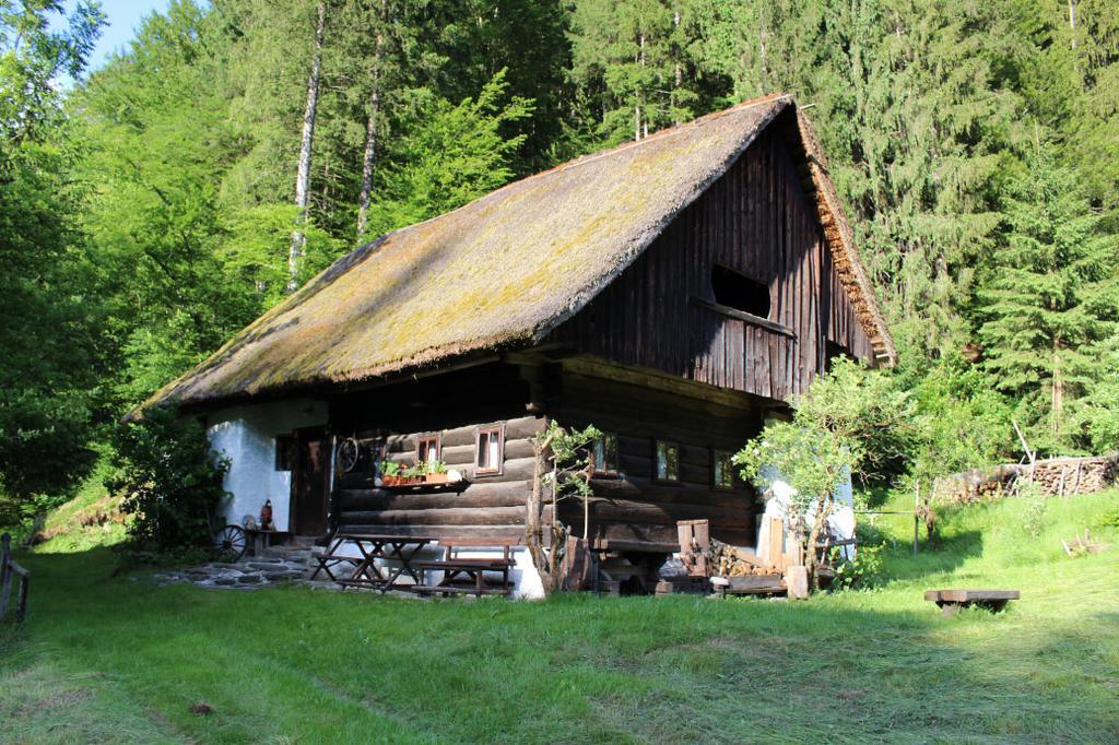 Guest House Kveder Škofja Loka Exteriör bild